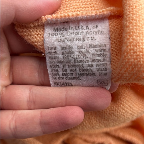 Vintage Christian Dior Sweater Cardigan - Picture 9 of 9